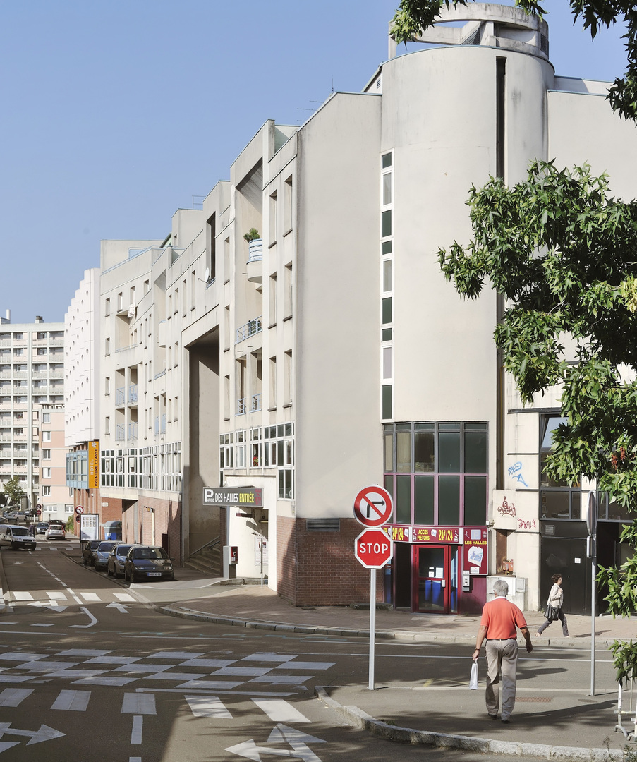 72_Le Mans_Rue Hippolyte Lecornue.jpg